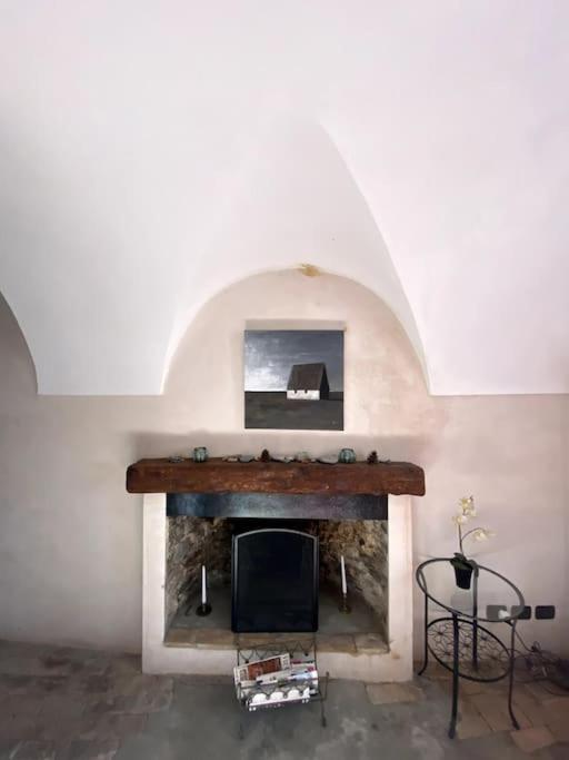 Iconic Italian Townhouse W Rooftop Terrace & Mountain View, بينيا المظهر الخارجي الصورة
