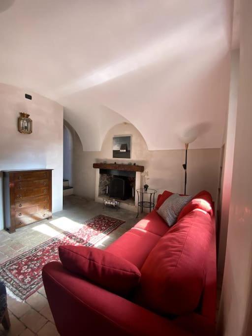 Iconic Italian Townhouse W Rooftop Terrace & Mountain View, بينيا المظهر الخارجي الصورة