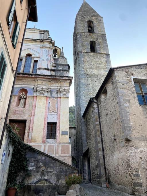 Iconic Italian Townhouse W Rooftop Terrace & Mountain View, بينيا المظهر الخارجي الصورة