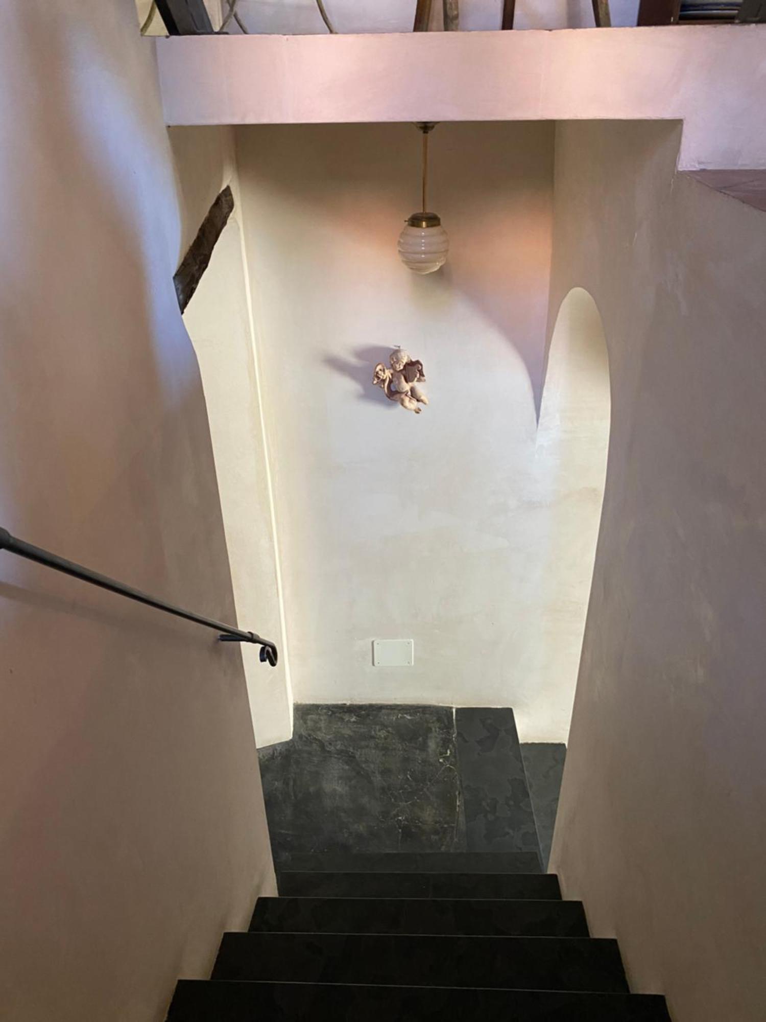Iconic Italian Townhouse W Rooftop Terrace & Mountain View, بينيا المظهر الخارجي الصورة